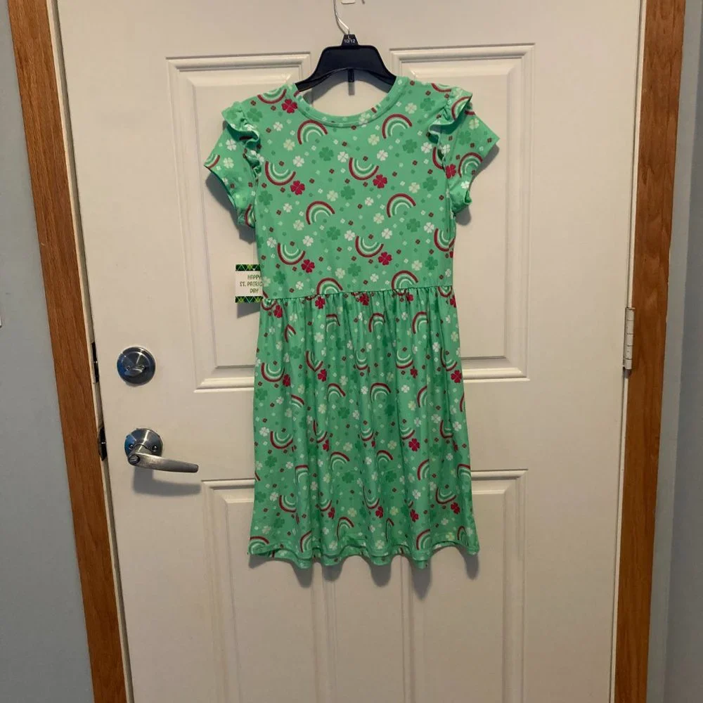 Girls Shamrock Rainbow Dress Size 10/12 NEW